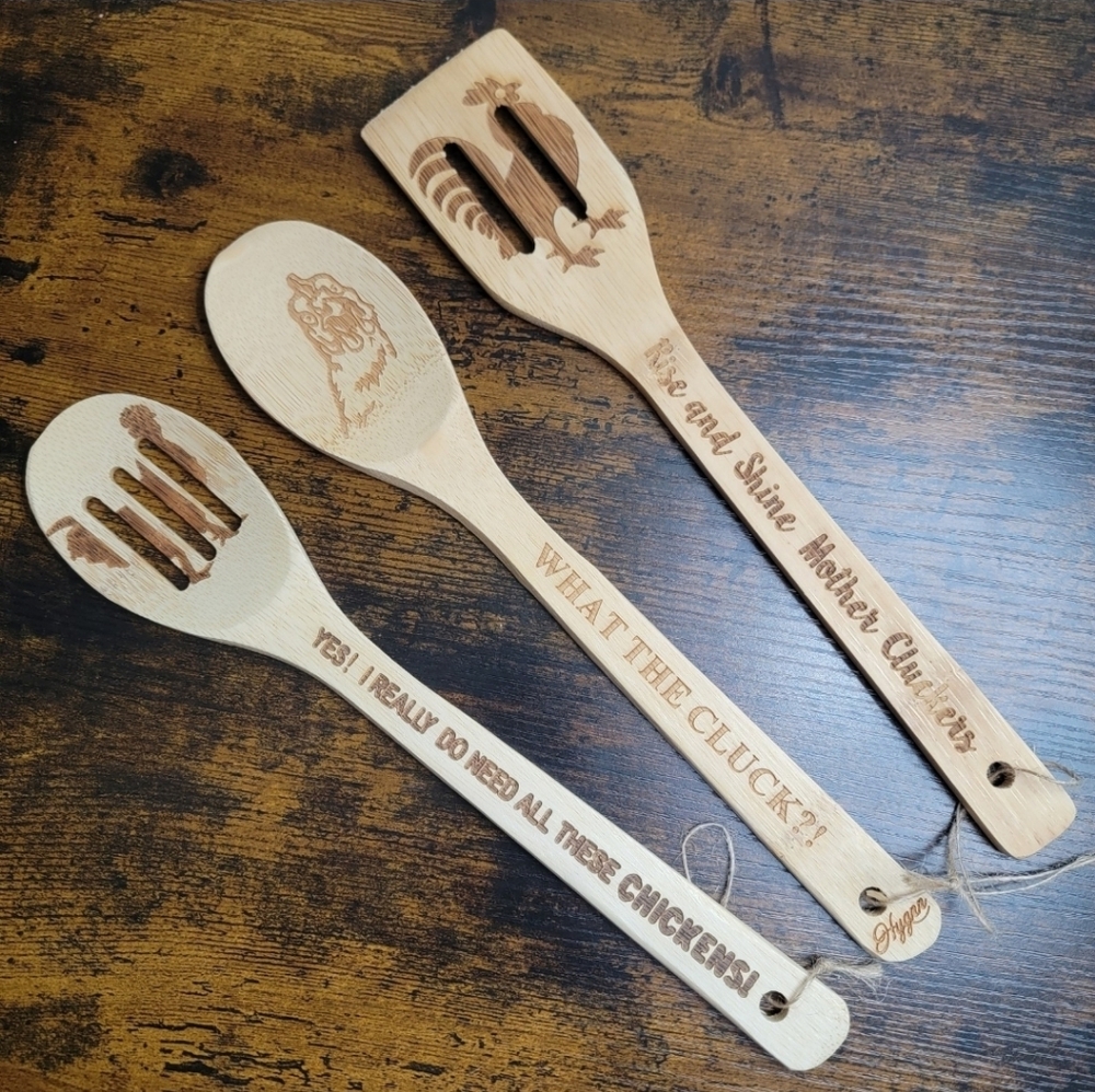 3pcs Engraved Wooden Kitchen Utensils Set Decor